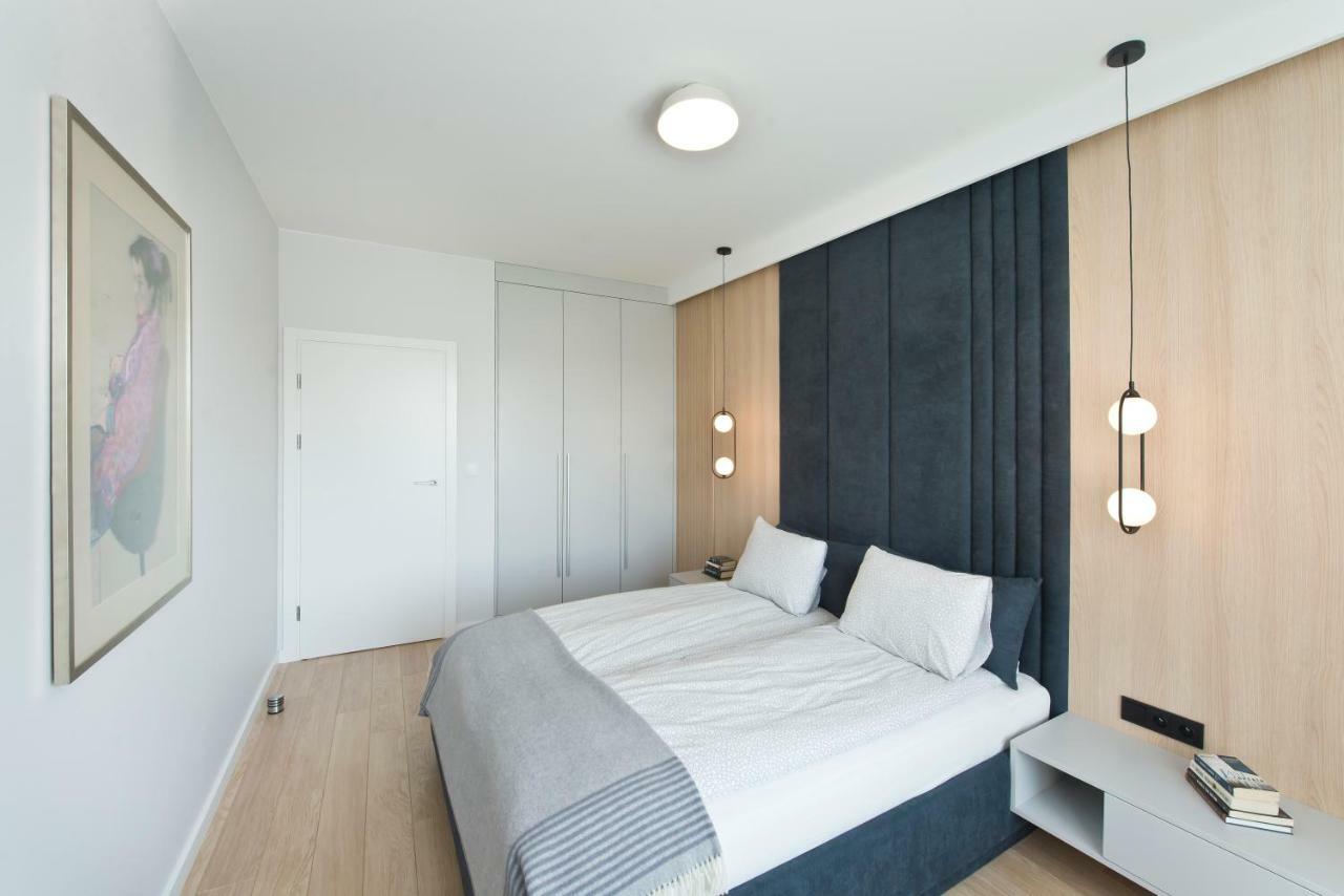 Chic Designer With Original Art And Old Town View Gdańsk